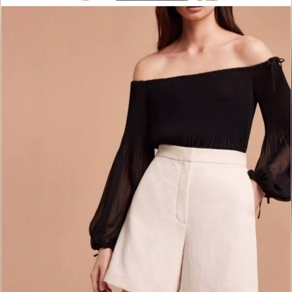 Aritzia Wilfred Talence Off The Shoulder Blouse Pleated Chiffon Black Size S - Picture 6 of 9